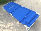 Kokkupandav laagrivoodi koos madratsiga